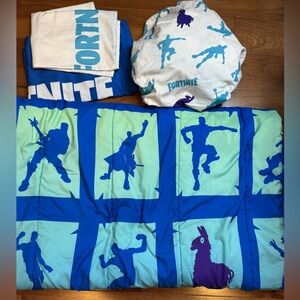 FORTNITE Kids Blue and White Twin Comforter Set